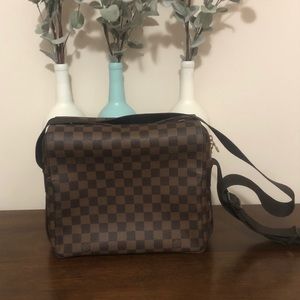 Sold. Louis Vuitton Naviglio messenger